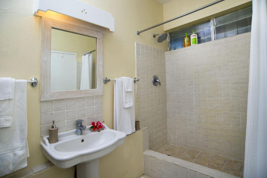 Photo of Bathroom in Sunset Crest