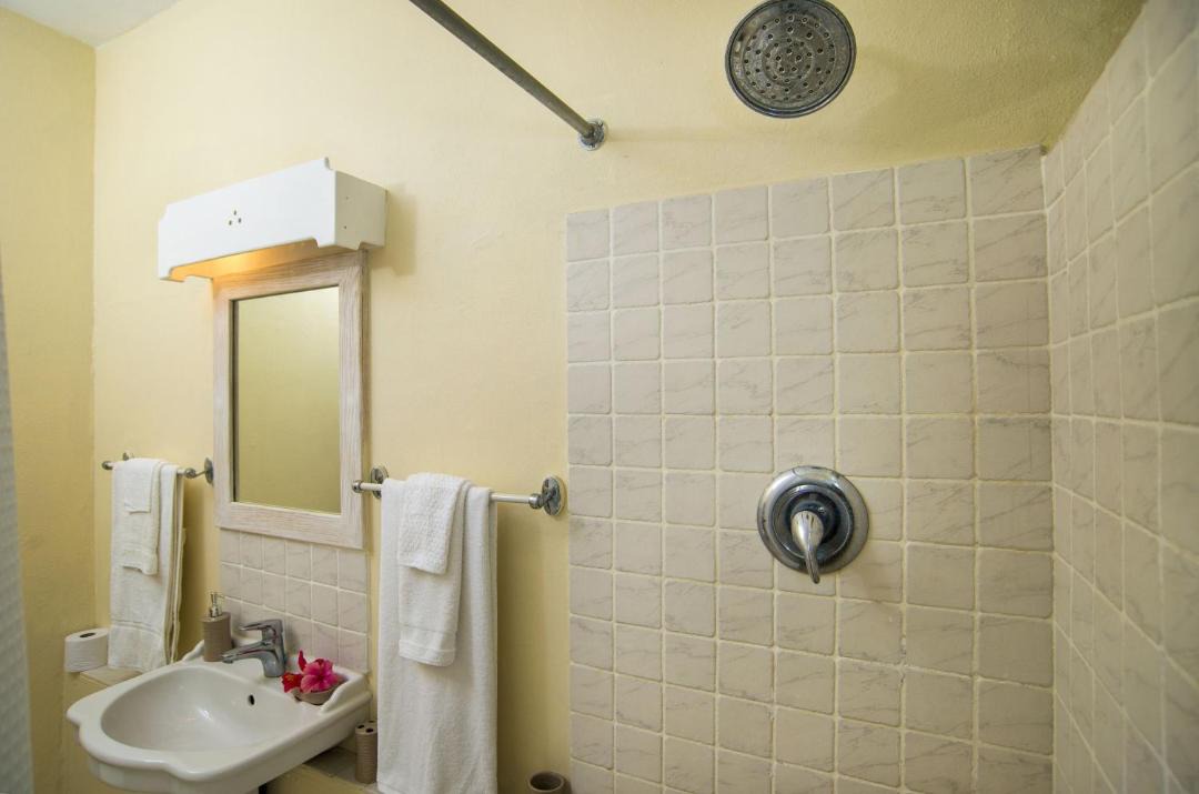 Photo of Bathroom in Sunset Crest