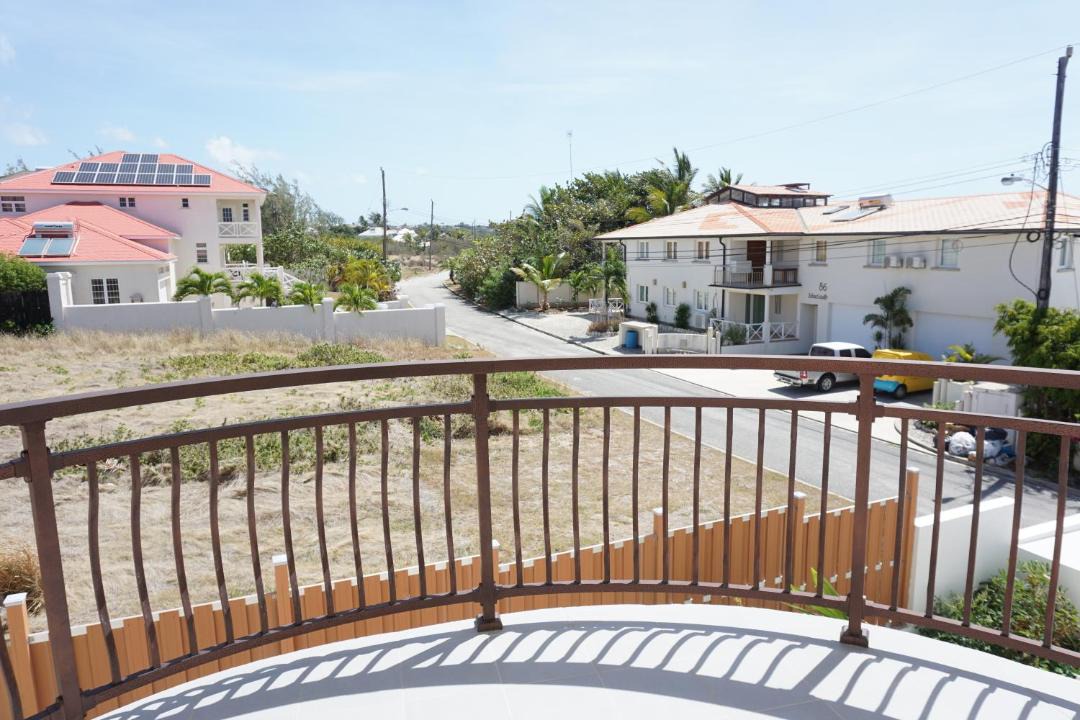 Photo of Patio Balcony in Inch Marlowe
