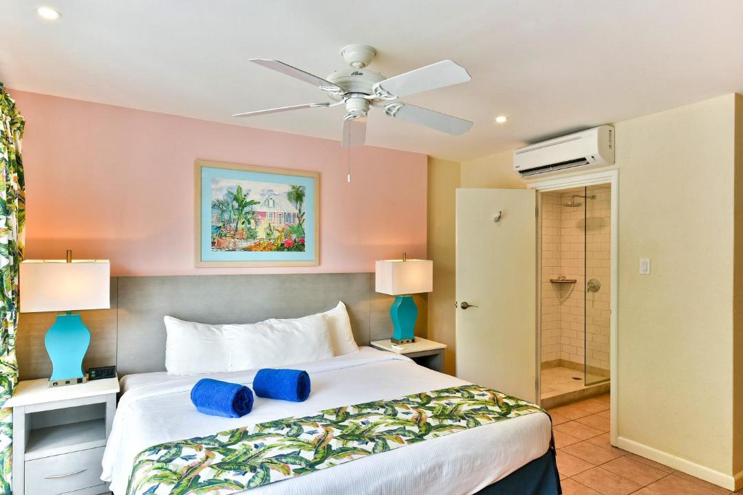 Photo of Bedroom in Oistins