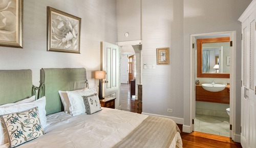 House, 4 Bedrooms