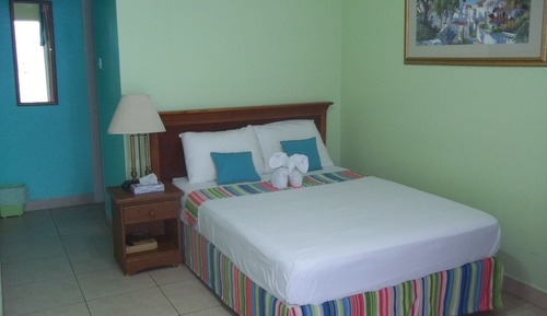 Superior Studio, 1 Queen Bed