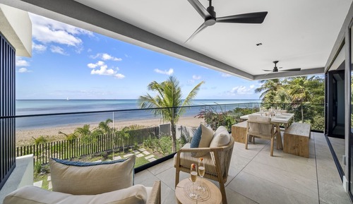 Condo, 3 Bedrooms
