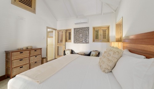 House, 5 Bedrooms