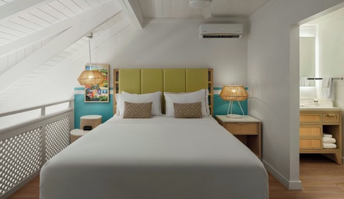 Suite, 1 King Bed with Sofa bed, Oceanfront (Duplex)