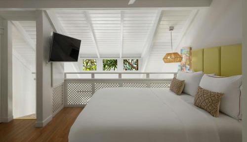 Garden View Duplex, 1 Bedroom Suite