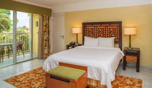 Queen Room - Accessible/Non-Smoking