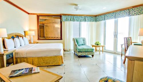 Deluxe Ocean View Suite
