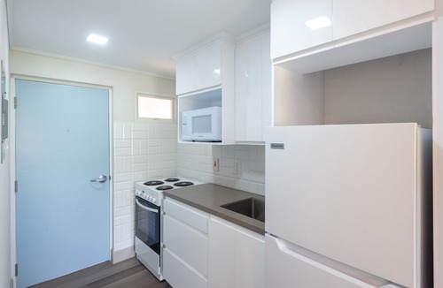 St. Lawrence Gap Apartment | BH 106 - Studio 5min walk to The Gap & Dover Beach