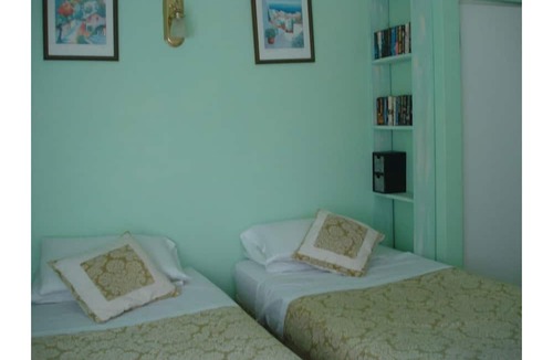 Sunset Crest Villa | Lazy Days, Holetown, 2 bed, 2 bath, Villa with own 30ft swimming pool