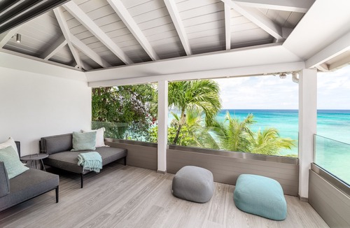 Lazaretto Villa | Luxury 5 bedroom Beachfront villa