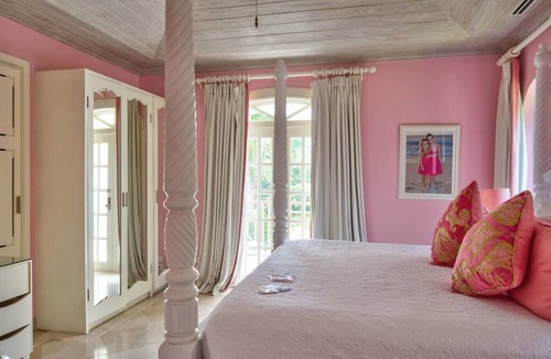 Lascelles Villa | Firefly Lux by The Villa Life