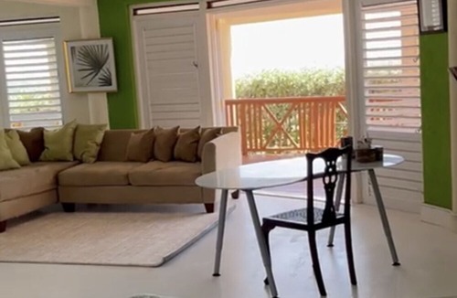 Work Hall Apartment | Apartment with Ocean View