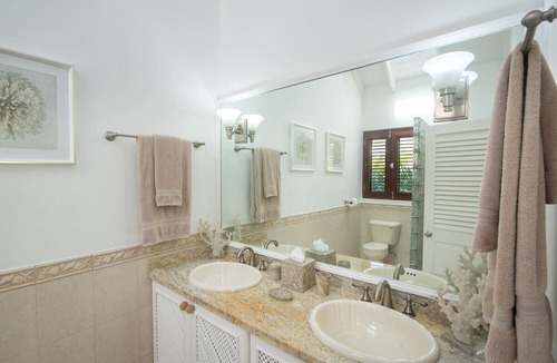 Fitts Village Villa | Milord Sunsets Summar