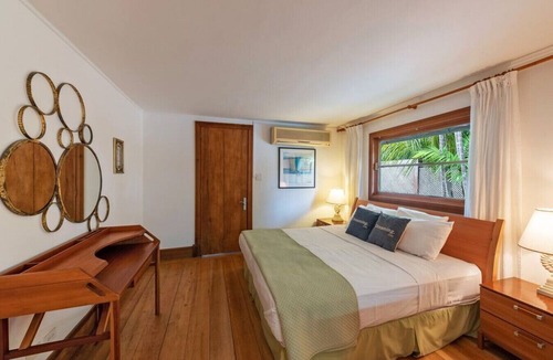Porters Apartment | The Gatehouse by The Villa Life