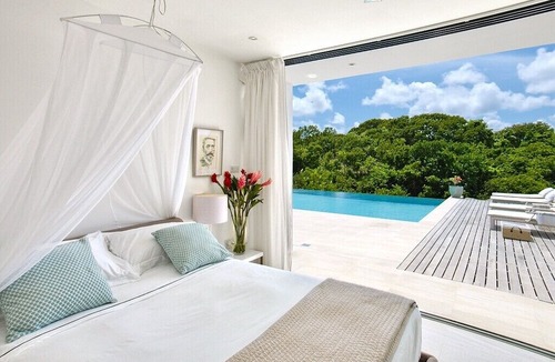 Weston Villa | Atelier House in St James by Personal Villas - Contemporary Ridge-Front Holiday
