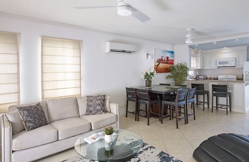 Sheraton Park House | This Property in Centrally Located in a Quiet Residential Neighbourhood