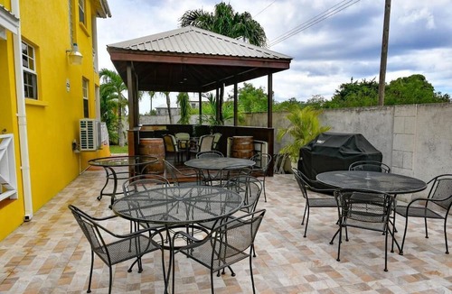 Prospect Apartment | Best E Villas Prospect, St James