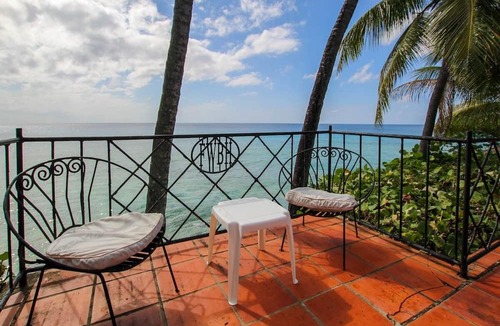 Checker Hall Villa | Secluded Beachfront Villa with Large Pool and Gardens - Fryers Well Bay by BSL Rentals