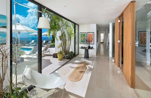 Weston Villa | Atelier House Luxury villa