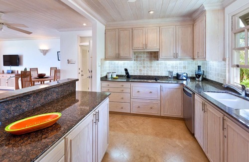Mullins Villa | Beacon Hill 305 | Penthouse