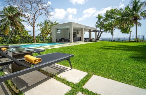 Weston Villa | Villa Onyx in Saint James by Personal Villas - Beachfront Luxury Villa with Pool and Beach Access