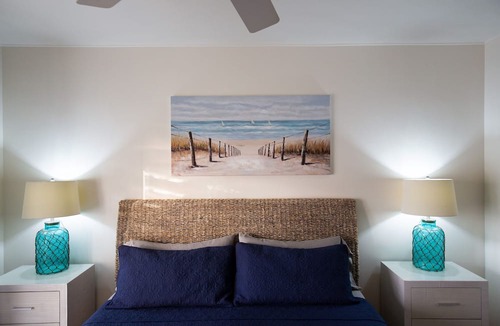 Lascelles House | Barefoot Luxury - Pool & Walk To Holetown Beach