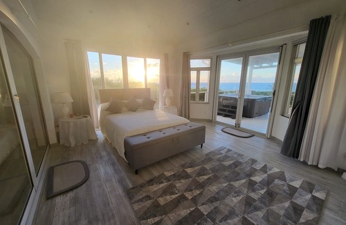 Seaview Villa | Unique Rare Villa! Retreat Style, Full Sea Views With Private Pool & Hot Tub! 3 Bedroom Villa by RedAwning