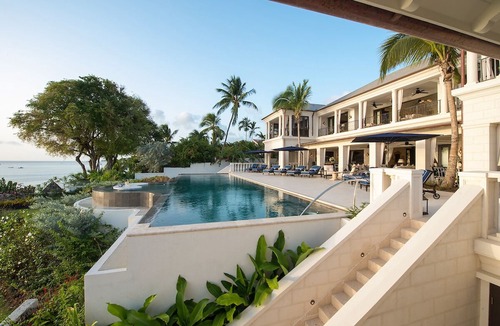 Derricks Villa | Seaclusion: Luxury beachfront 6-bedroom villa with pool