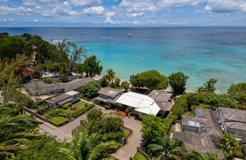 Gibbs Bay Villa | Clearwater - Charming 4 bedroom villa - Gibbs Beach