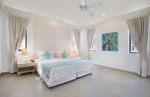 Durants Apartment | Villas & Suites at Beach View