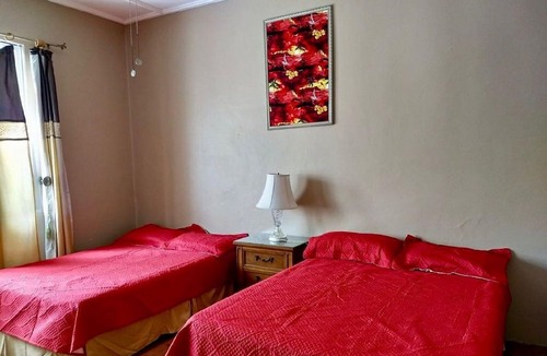 Brighton Apartment | Enjoy A Peaceful Vacation Steps away from a Pristine Beach On The West Coast