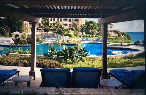 Diamond Valley Apartment | Unique Property - Luxury, Elegance and Seclusion *CHRISTMAS SPECIAL OFFERS!*