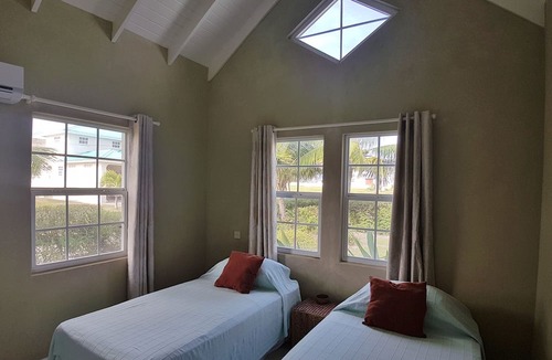 Apple Hall Villa | Lovely villa with private pool, garden & roof terrace. Near to white sandy beach