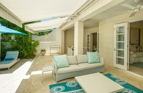 Mullins Villa | Blue Waters at Mullins Bay - Beautiful luxury villa overlooking Mullins Beach