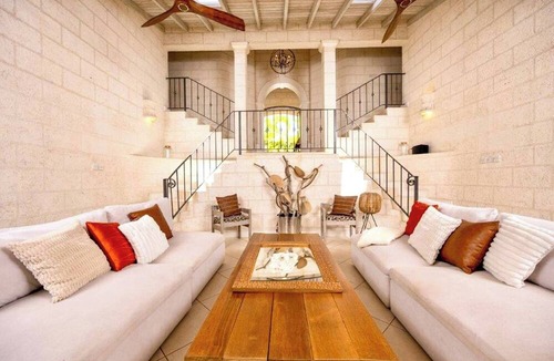 Mount Standfast House | Kyalami - 4bd By Zenbreak