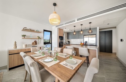 Brighton Apartment | Allure 505 3 Bedroom Apts