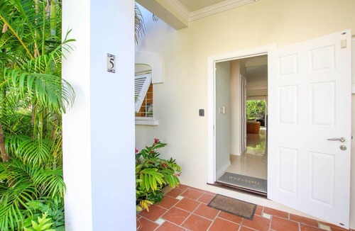 Porters House | Turtle View by Bluescape