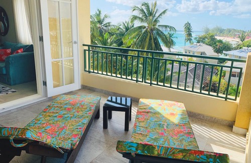 St. Lawrence Gap Condo | Cozy One Bedroom - White Sands Beach Condos
