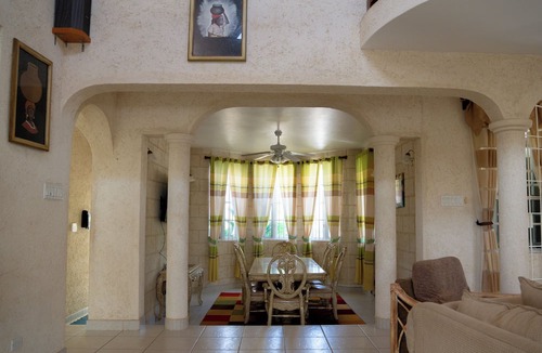 Paynes Bay Villa | Marzalea - by Zenbreak