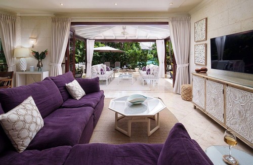 Gibbs Bay House | Claridges 1 3 Bedroom Home