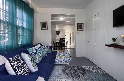 Lower Carlton House | Cozy 3 Bed 1 bath Chattel House