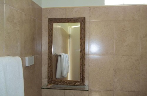 Worthing Hotel | Vedanta Resort
