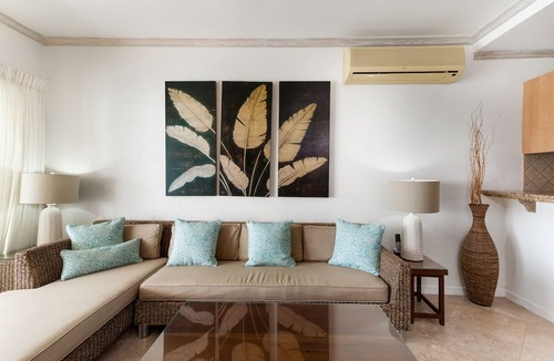Oistins Condo | #402 Oceanview Beachfront at Maxwell Beach Villas