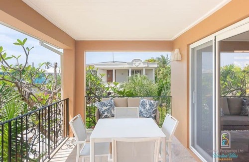 Dover Apartment | Near Dover Beach with Private Patio & Garden View
