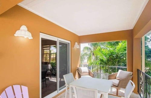 Dover Apartment | Private Porch Near Dover Beach and St. Lawrence