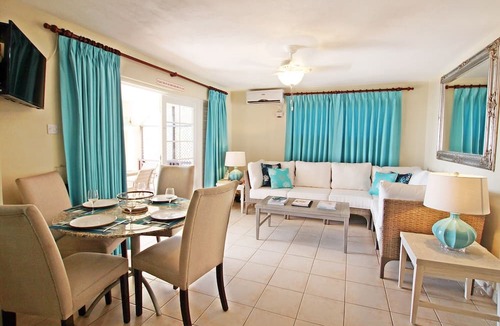 Green Garden House | Oceanfront 2-bed Apt With Pool Near Surfing - Rosalie #2 2 Bedroom Apts by Bluescape