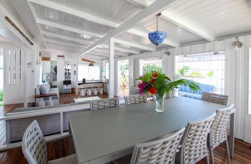 Reeds Bay House | Chateau Monique by Bluescape