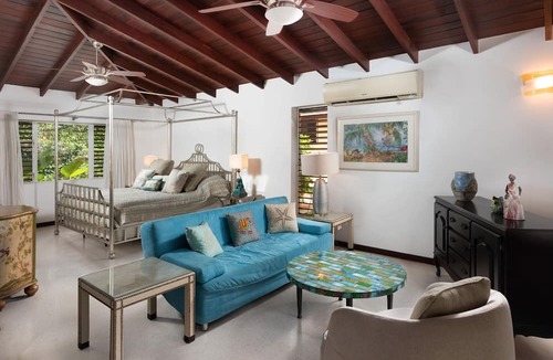Folkestone Villa | Church Point 2 by Blue Sky Luxury
