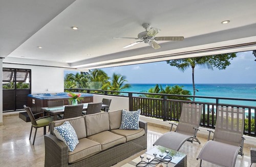 Old Trees Bay Apartment | Coral Cove 4, Green Fields